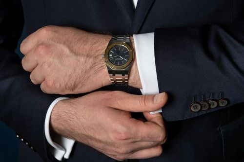 Chiếc đồng hồ phá kỷ lục đấu giá