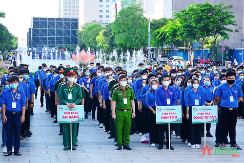 Hơn 500 cán bộ, chiến sĩ, đoàn viên, thanh niên tham gia Hội trại 'Tuổi trẻ giữ biển'