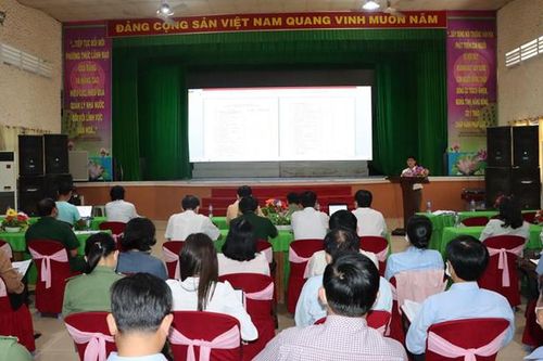 Đưa Xe hoa Sen vào Lễ hội Sen Đồng Tháp