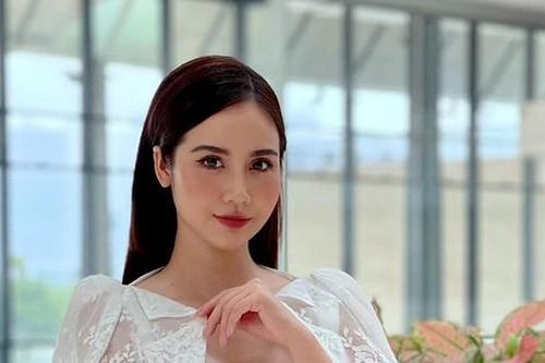 Sắc vóc thăng hạng của Huyền Lizzie - nữ chính 'Thương ngày nắng về'