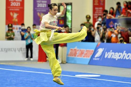 VĐV Dương Thúy Vi và 'món quà sinh nhật' HCV SEA Games 31 đặc biệt