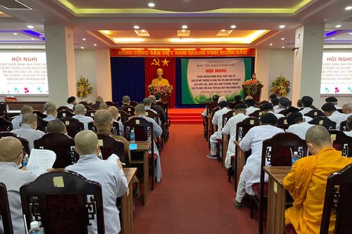 Phát huy vai trò các tôn giáo tham gia bảo vệ môi trường, ứng phó với biến đổi khí hậu