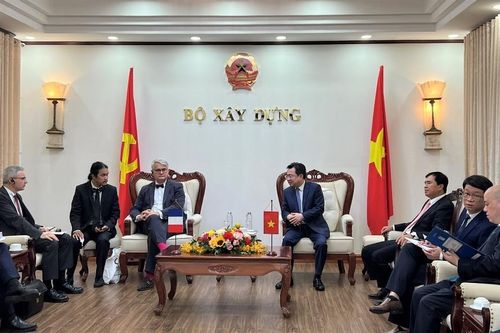 Bộ Xây dựng và Cơ quan Phát triển Pháp ký kết Thỏa thuận hợp tác trong phát triển đô thị bền vững
