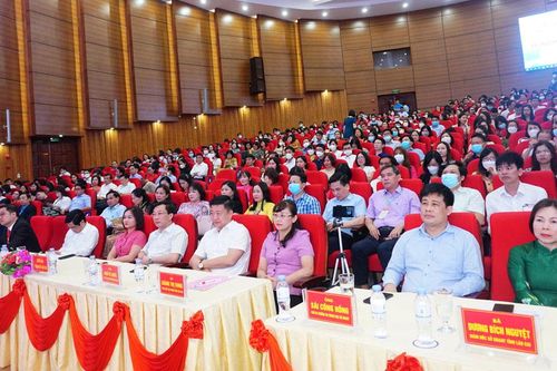 Khai mạc Hội thảo khoa học 41 trường THPT Chuyên