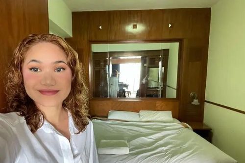 Cô gái ở một mình trong 'khách sạn ma ám' tại Malaysia