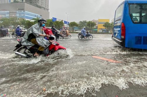 Nguy cơ ngập nặng tại TP.HCM