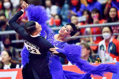 Màn trình diễn ấn tượng của các VĐV dancesport tại SEA Games 31