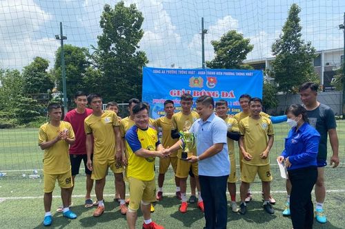 Biên Hòa: Toàn dân rèn luyện thể thao noi gương Bác Hồ vĩ đại