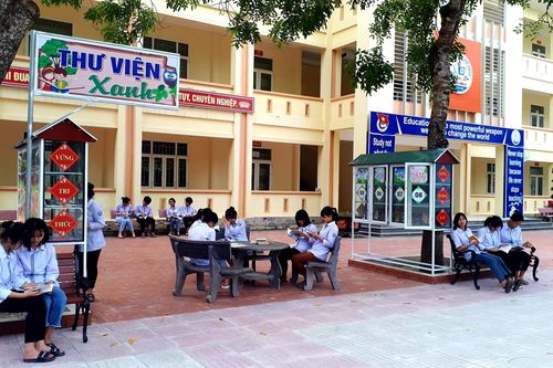 Thư viện dưới tán cây ở Thanh Hóa