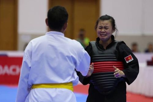 Hai cảm xúc khó tả trong lần đầu đoạt HCV SEA Games môn Pencak Silat