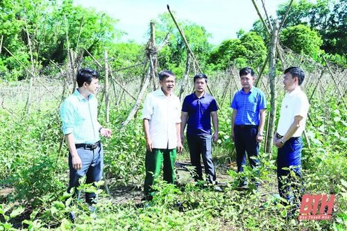 Quan tâm xây dựng đội ngũ cán bộ đáp ứng yêu cầu phát triển