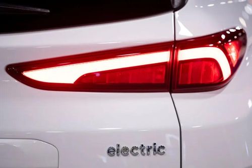 Doanh số xe điện tại Mỹ đạt mức cao kỷ lục