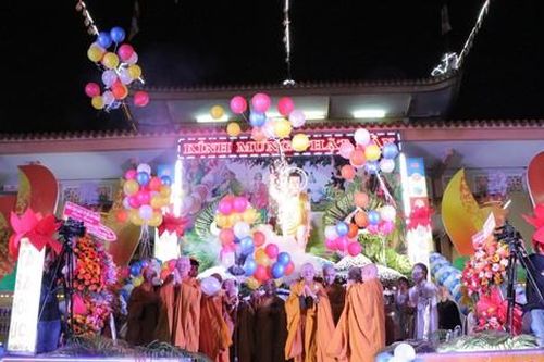 Trang nghiêm Đại lễ Phật đản PL.2566 của Phật giáo TP.Thủ Đức