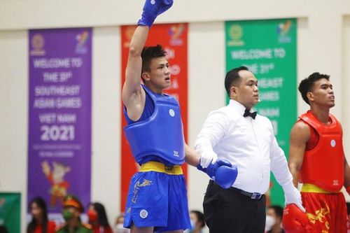 Cuộc lên ngôi giàu cảm xúc của võ sĩ wushu 20 tuổi