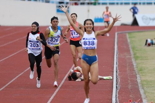 VĐV Malaysia làm Đinh Thị Bích ngã không bị tước huy chương SEA Games 31