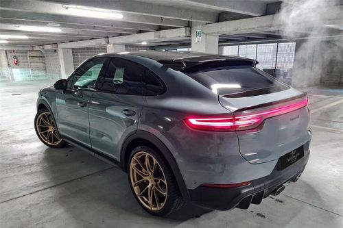 Chuẩn đam mê xe Porsche, ông Đặng Lê Nguyên Vũ tậu Cayenne Turbo GT 2022, giá từ 12,25 tỷ đồng