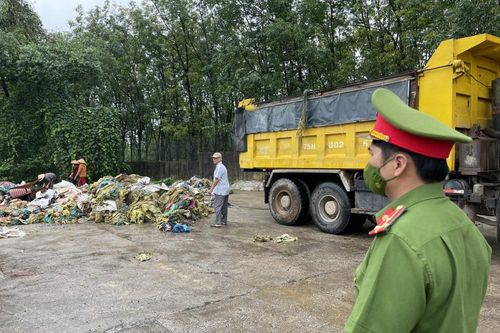Thừa Thiên Huế xử lý công ty đổ chất thải gây ô nhiễm môi trường