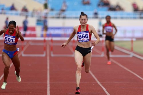 'Bông hồng thép' Quách Thị Lan giành HCV đầu tiên tại SEA Games 31