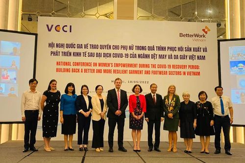 Bình đẳng giới tạo sức chống chịu tốt hơn cho ngành dệt may, da giày