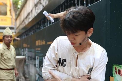 'Đứng lên và Cất tiếng': Tái hiện hình ảnh, hiện vật về Bác Hồ và báo chí cách mạng Việt Nam