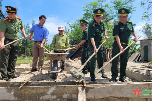 Khởi công xây Nhà tình nghĩa tặng gia đình Liệt sĩ Trần Trung