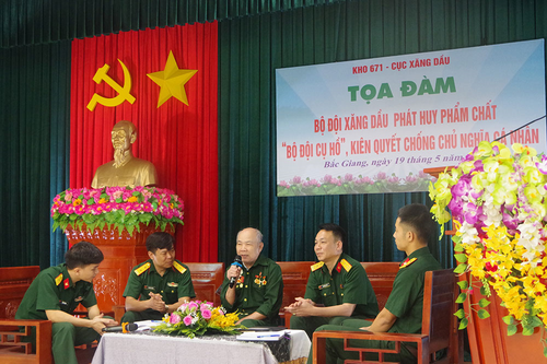 Tọa đàm 'Bộ đội Xăng dầu phát huy phẩm chất Bộ đội Cụ Hồ, kiên quyết chống chủ nghĩa cá nhân'