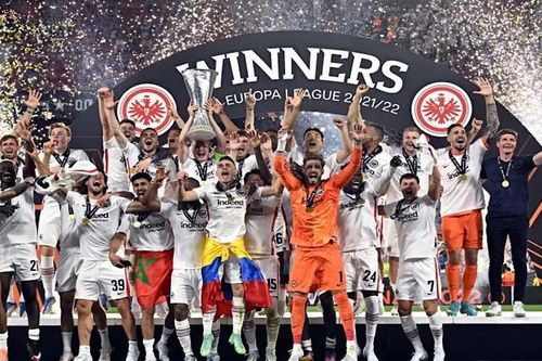 Frankfurt trở thành tân vương Europa League