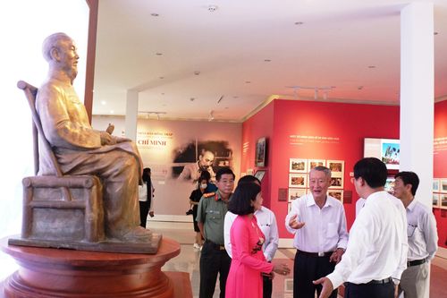Đồng Tháp khánh thành Nhà trưng bày 'Chủ tịch Hồ Chí Minh với Cách mạng Việt Nam'