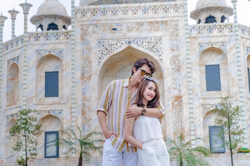 Vợ kém 6 tuổi của Hải Triều 'Bão ngầm': Chồng đưa hết lương cho tôi giữ!