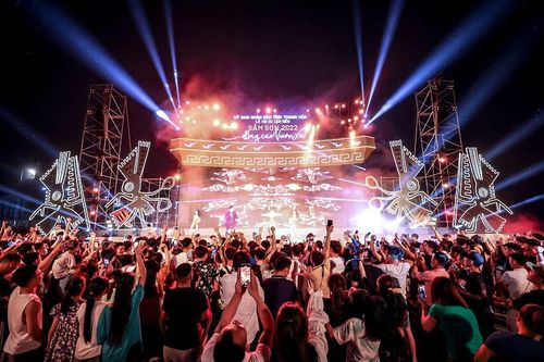 Những bản cover quen thuộc sẽ vang lên trong đêm nhạc chủ đề 'thanh âm của biển' tại Sun Fest Sầm Sơn tối 21-5