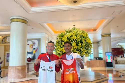 SEA Games 31: VĐV Việt Nam và Timor Leste đổi áo thi đấu cho nhau