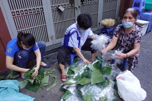 Hiện thực hóa mục tiêu 100% rác thải sinh hoạt được phân loại tại Hoàn Kiếm