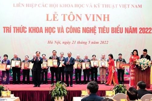Chủ tịch nước: Đội ngũ trí thức KH&CN cần tạo ra nhiều giá trị hơn nữa cho cuộc sống