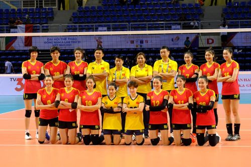 Bóng chuyền nữ Việt Nam 'ngậm ngùi' bỏ lỡ HCV tại SEA Games 31