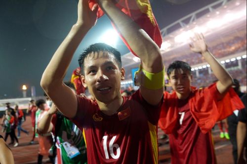 Tiến Linh bật khóc, U23 Việt Nam xúc động cảm ơn CĐV tại Mỹ Đình