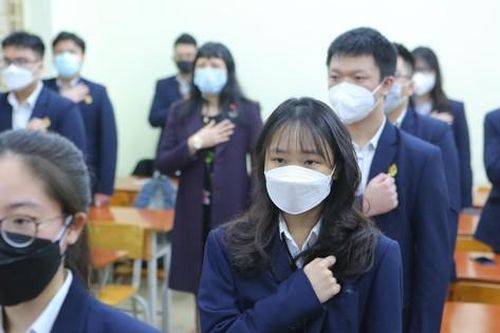 Đề nghị lịch sử là môn học bắt buộc