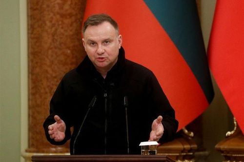 Ba Lan nói Ukraine có quyền tự quyết định tương lai