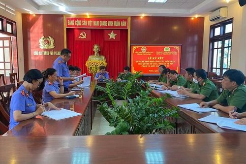 VKSND và Công an TP Pleiku ký kết Quy chế phối hợp giải quyết tố giác, tin báo tội phạm