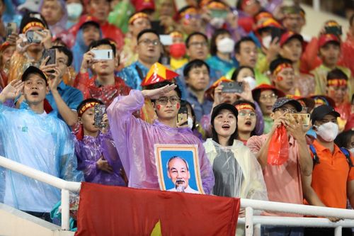 Chung kết bóng đá nam SEA Games 31: Triệu trái tim hướng về Mỹ Đình
