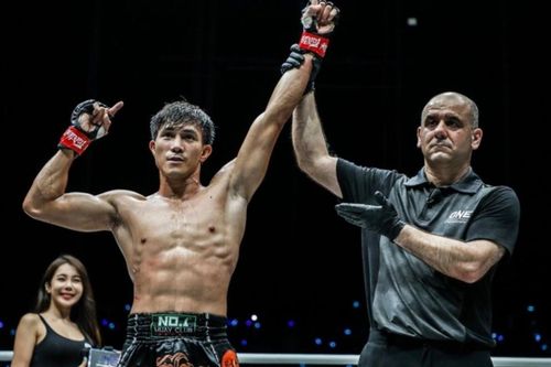 Duy Nhất xuất sắc thắng võ sĩ Thái Lan: Từ nhường đai The Champion đến HCV SEA Games 31