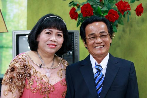Chuyện tình chàng lơ xe và hoa khôi Long An khiến nhiều người xúc động