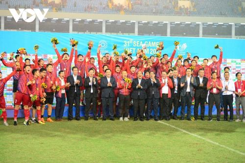 Thủ tướng đề xuất kịp thời các hình thức khen thưởng phù hợp đến tập thể U23 Việt Nam