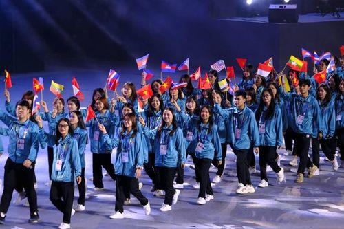 Tri ân trọng tài và tình nguyện viên tại Lễ bế mạc SEA Games 31