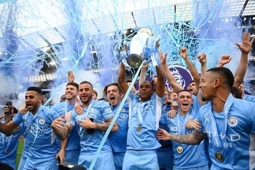 Ngược dòng kinh điển, Man City vô địch Ngoại hạng Anh 2021/22