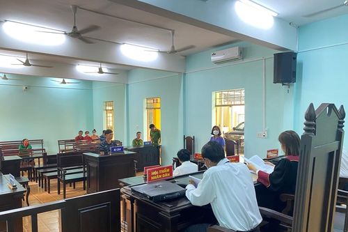 VKSND huyện Hàm Thuận Nam phối hợp tổ chức phiên tòa rút kinh nghiệm