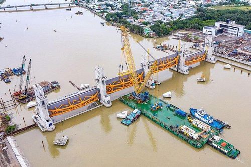 Trễ hẹn 4 năm, dự án ngăn triều 10.000 tỷ đồng ở TP.HCM bao giờ về đích?