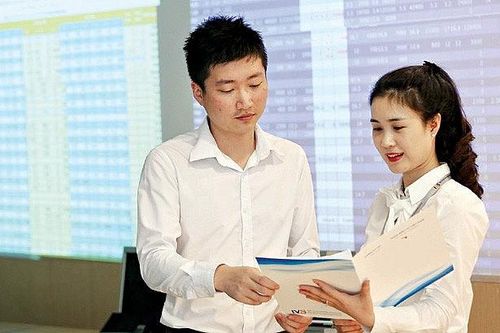 Tin tưởng thị trường chứng khoán sẽ phục hồi và lên mốc mới