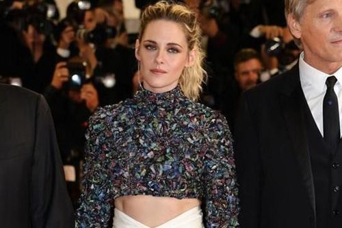 Dàn siêu sao 'đọ sắc' tại thảm đỏ LHP Cannes 2022