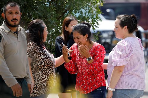 Vụ xả súng trường học chết chóc nhất trong lịch sử tại Texas