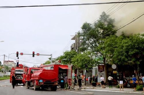 Yên Bái: Chập điện cháy cửa hàng OCOP